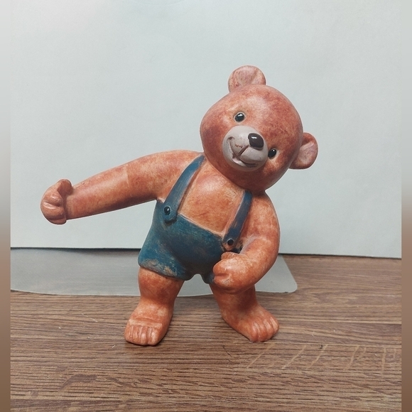 Teddy Bear. Solid clay. - Picture 1 of 8